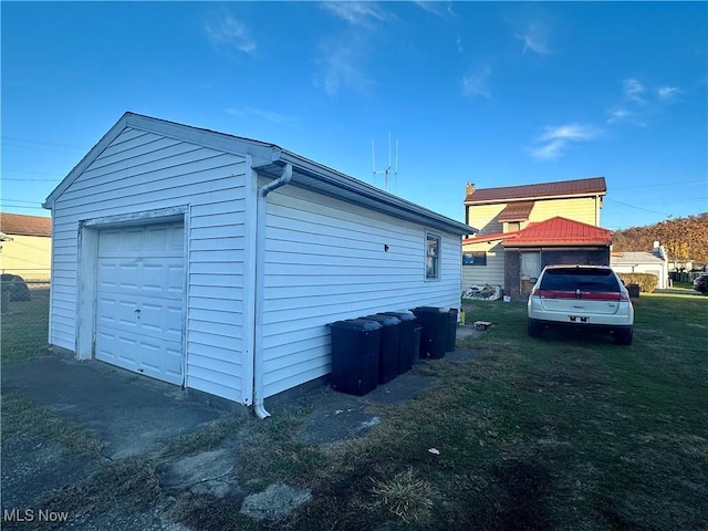 519 N 4th St, Toronto, OH 43964 - view of detached garage