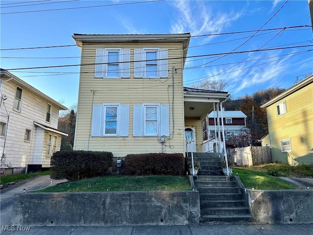 413 N 6th St, Toronto, OH 43964 - view of front of home with stairway