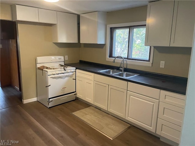 7903 Jeffries Ave, Cleveland, OH 44105 - photo 3
