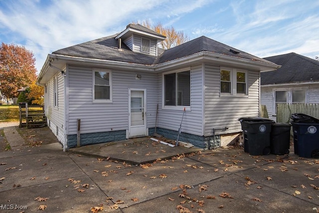 1258 Lily St, Akron, OH 44301 - back of property with a patio area