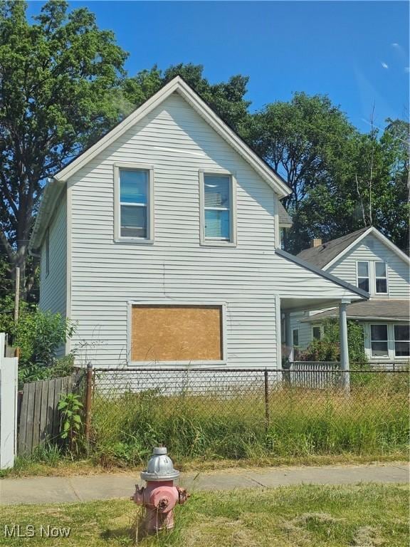 7816 Colgate Ave, Cleveland, OH 44102 - photo 3