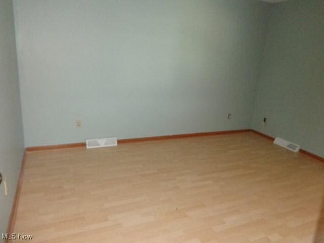 4326 Wood Thrush Dr, Parma, OH 44134 - empty room featuring light wood-type flooring
