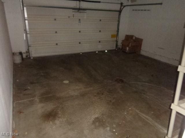 4326 Wood Thrush Dr, Parma, OH 44134 - view of garage