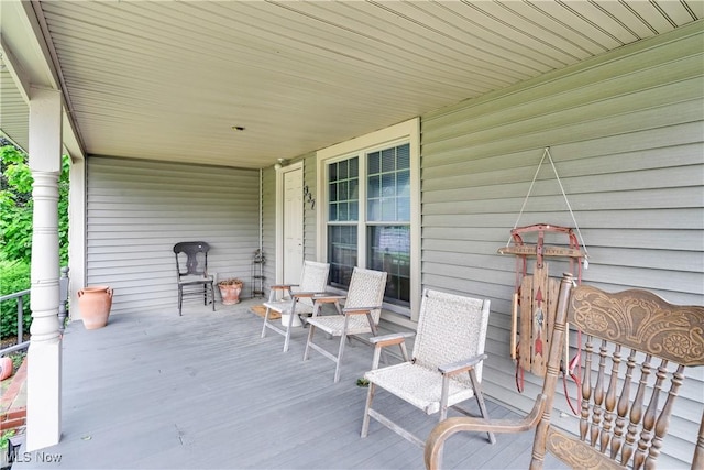 337 Youngstown Kingsville Rd SE, Vienna, OH 44473 - view of wooden porch