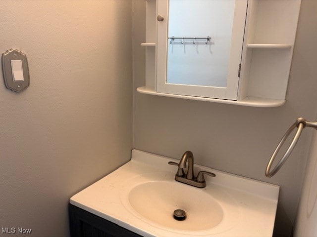 15920 Grove St, Middlefield, OH 44062 - bathroom featuring vanity