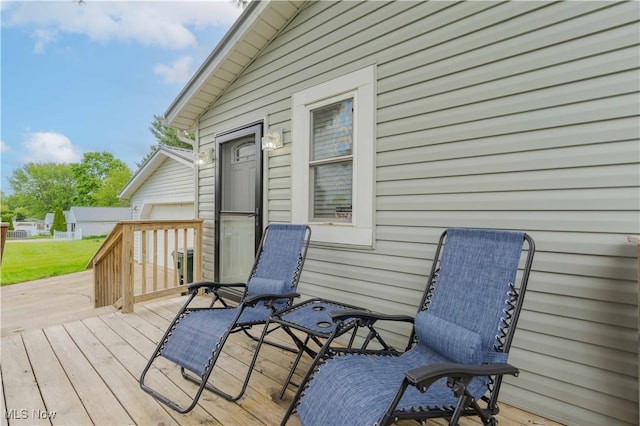 104 24th St NW, Massillon, OH 44647 - view of wooden terrace