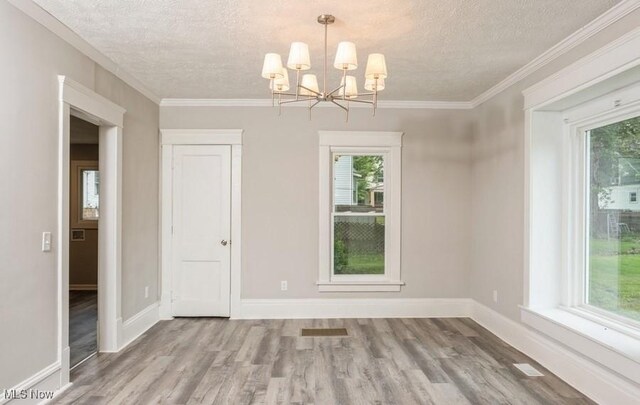 1175 S Freedom Ave, Alliance, OH 44601 - photo 5