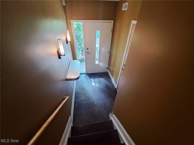 12595 Larchmere Blvd Unit E6, Cleveland, OH 44120 - foyer featuring baseboards