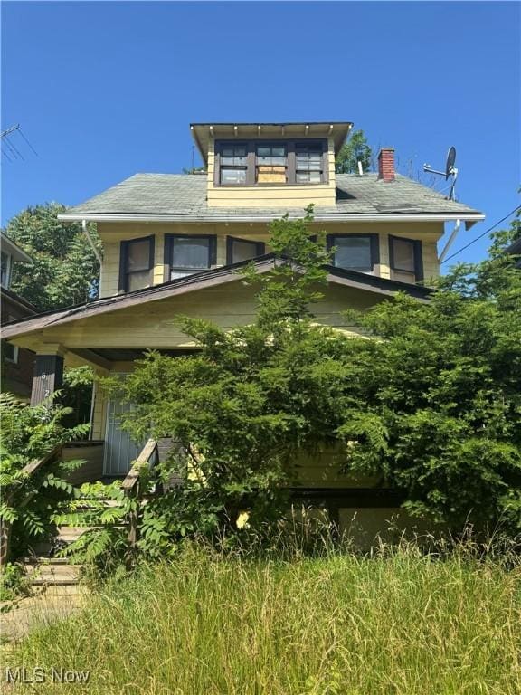 512 Eddy Rd, Cleveland, OH 44108 - photo 1