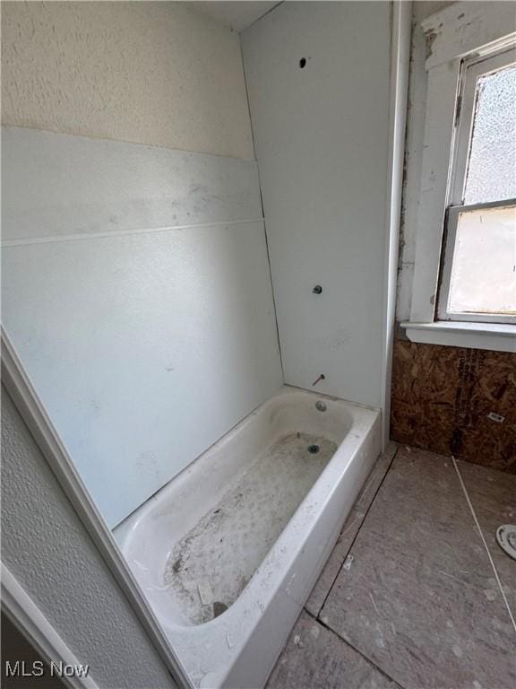 512 Eddy Rd, Cleveland, OH 44108 - photo 4