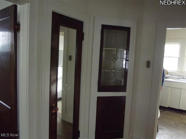 5257 Philip St, Maple Heights, OH 44137 - view of hallway