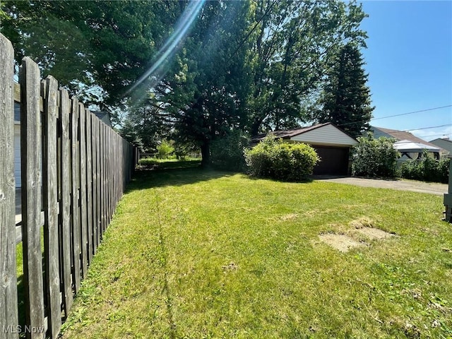 917 E 214th St, Euclid, OH 44119 - photo 8