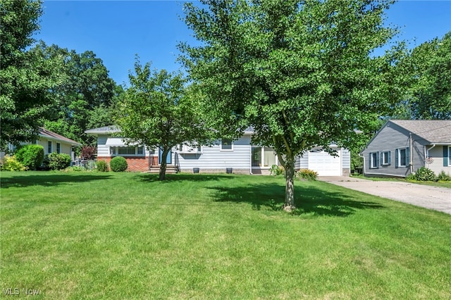154 Walnut Dr, Amherst, OH 44001 - photo 3