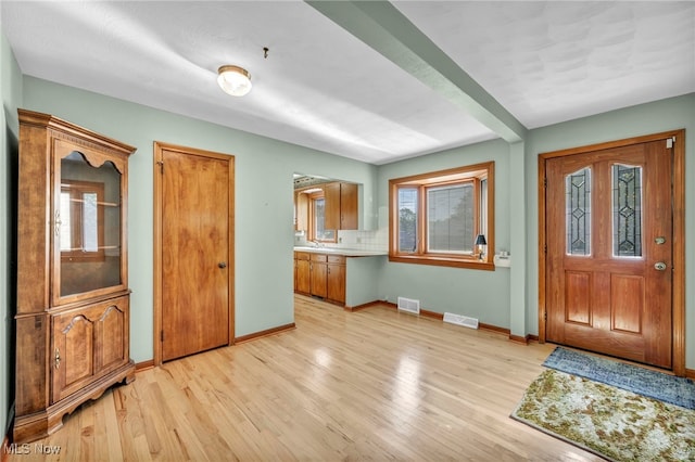 154 Walnut Dr, Amherst, OH 44001 - photo 7