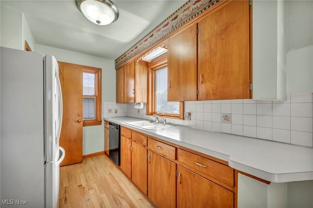 154 Walnut Dr, Amherst, OH 44001 - photo 25
