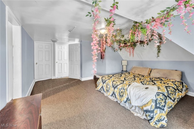 10602 Orville Ave, Cleveland, OH 44106 - carpeted bedroom featuring baseboards