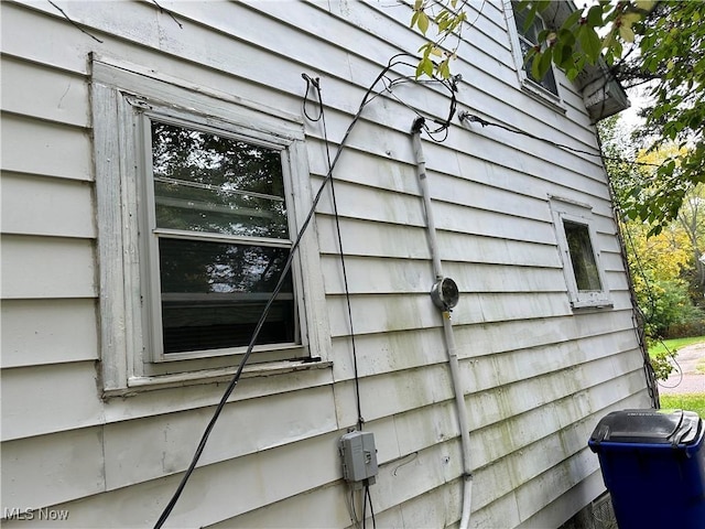 12509 Crennell Ave, Cleveland, OH 44105 - photo 4