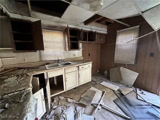 12509 Crennell Ave, Cleveland, OH 44105 - photo 8