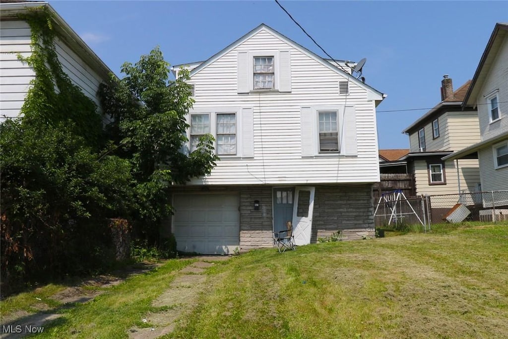 407 Henry Ave, Steubenville, OH 43952 - photo 1