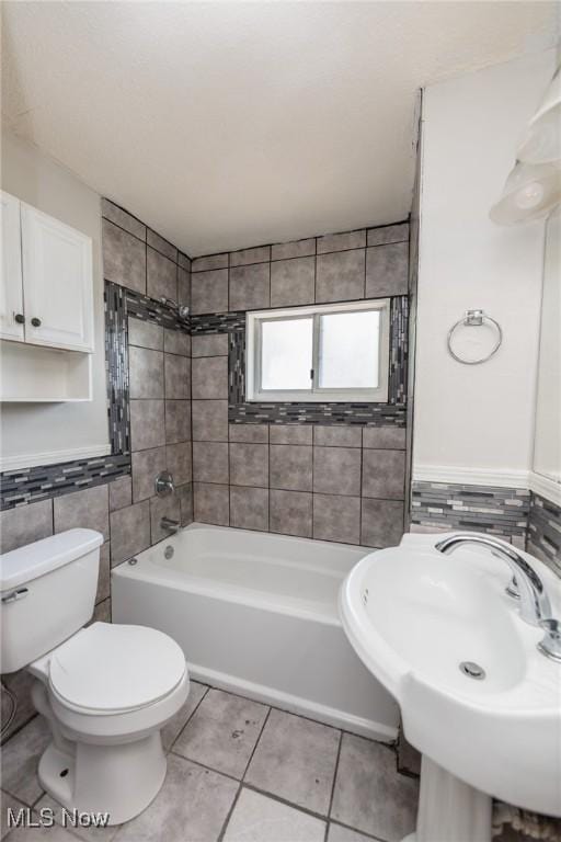 4632 E 85th St, Garfield Heights, OH 44125 - photo 14