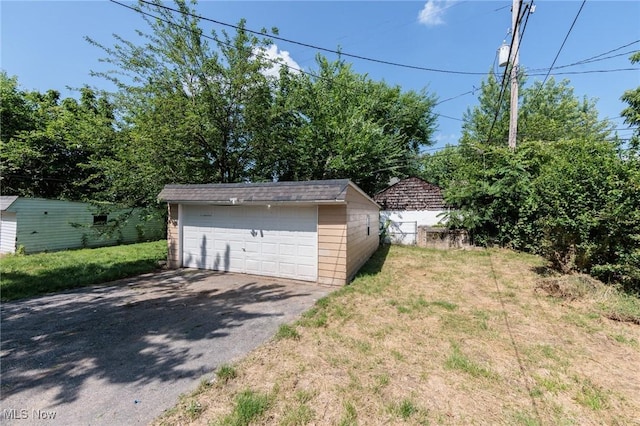 4632 E 85th St, Garfield Heights, OH 44125 - photo 16