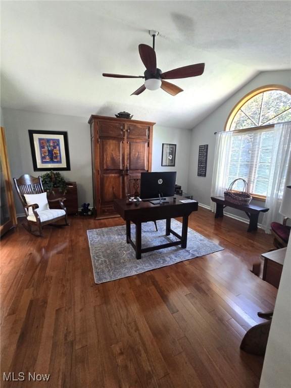 1630 Lakewood Cir, Washington, WV 26181 - photo 15