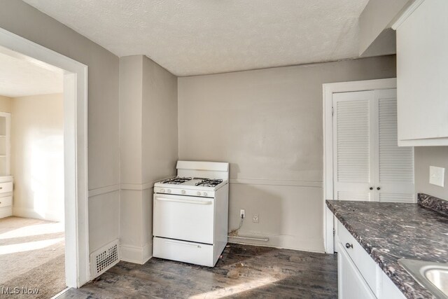 16516 Kipling Ave, Cleveland, OH 44110 - photo 25