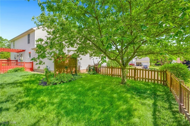 1550 Rebel St SW, Canton, OH 44706 - view of yard featuring a deck