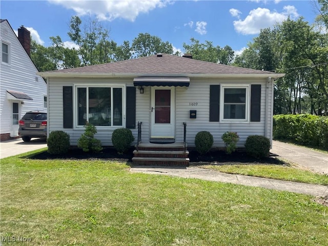 11609 Lawndale Dr, Parma Heights, OH 44130 - photo 1