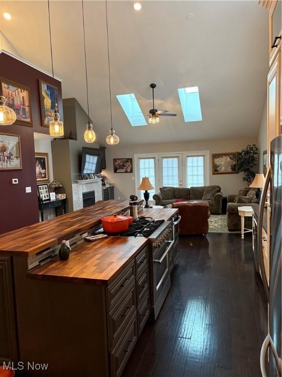 704 Elmwood Pt, Aurora, OH 44202 - photo 4