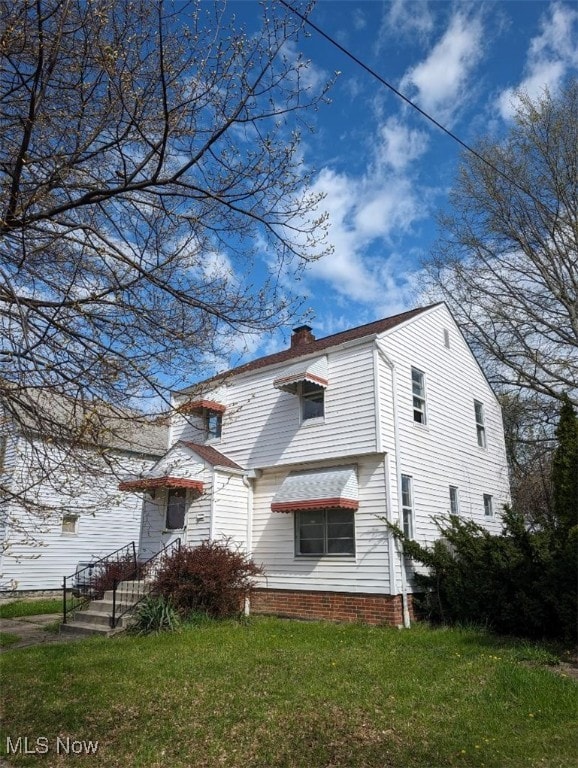 18707 Shawnee Ave, Cleveland, OH 44119 - photo 1
