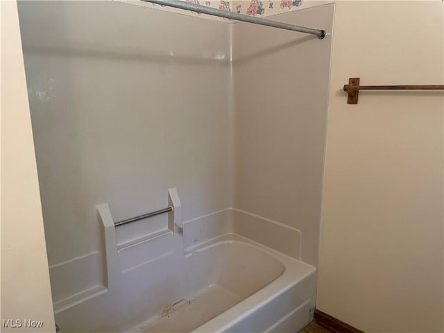 5450 King Graves Rd, Vienna, OH 44473 - full bath with a bathtub and a shower