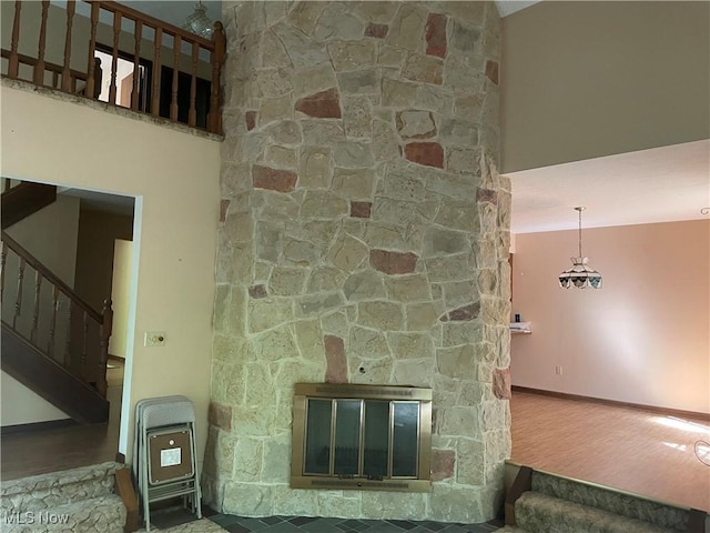 5450 King Graves Rd, Vienna, OH 44473 - detailed view of wood finished floors and baseboards