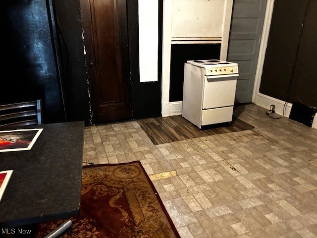 643 E 160th St, Cleveland, OH 44110 - photo 13