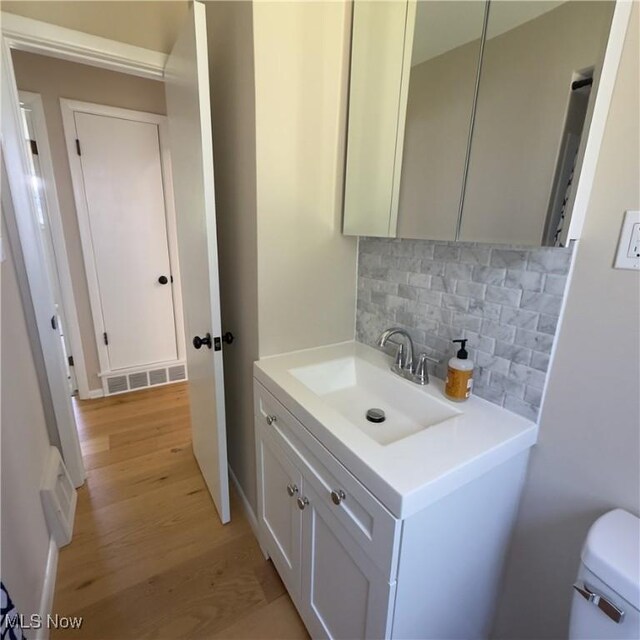 30131 Fairway Blvd, Willowick, OH 44095 - photo 11