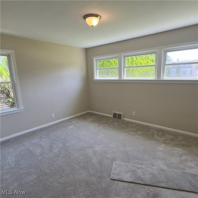 30131 Fairway Blvd, Willowick, OH 44095 - photo 13