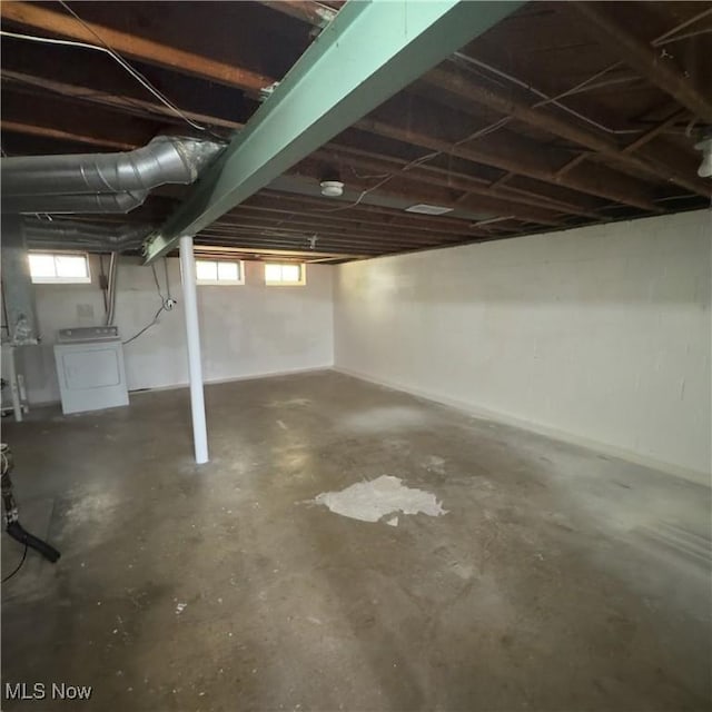 30131 Fairway Blvd, Willowick, OH 44095 - photo 25