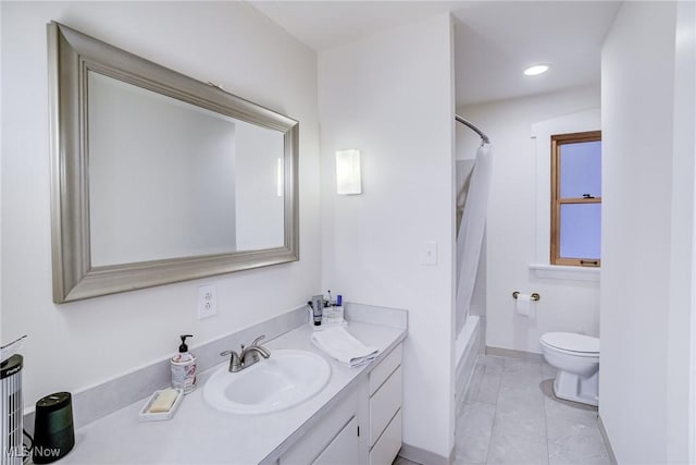 2472 Overlook Rd Unit 5, Cleveland Heights, OH 44106 - full bathroom featuring vanity, shower / bath combo, marble finish floors, and recessed lighting