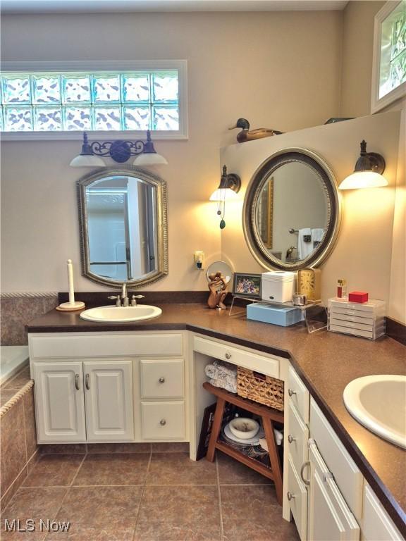 8672 Kimblewick Ln NE, Warren, OH 44484 - photo 26