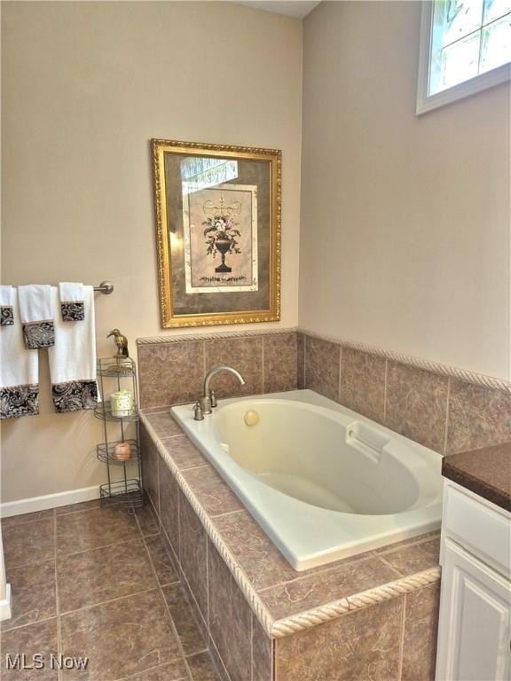 8672 Kimblewick Ln NE, Warren, OH 44484 - photo 27