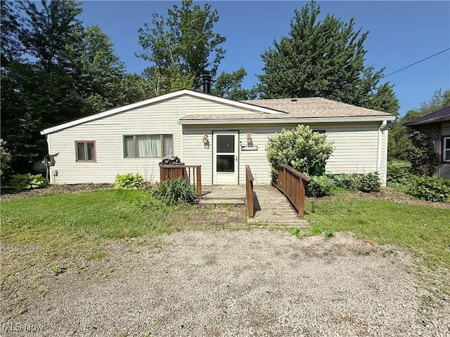 8756 Cook Rd, Salem, OH 44460 - view of front of home featuring a front lawn