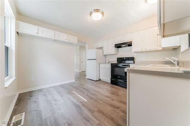 10309 Elwell Ave, Cleveland, OH 44104 - photo 8