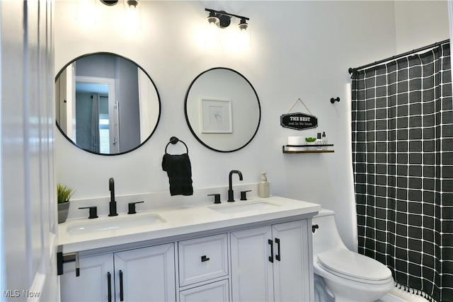257 Country Club Dr SE, Warren, OH 44484 - bathroom featuring double vanity and tiled shower