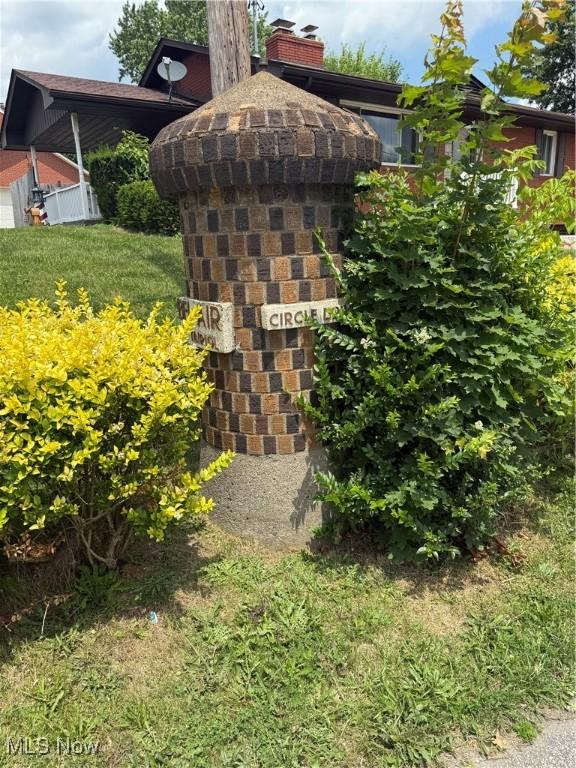 101 Circle Dr, Weirton, WV 26062 - photo 2