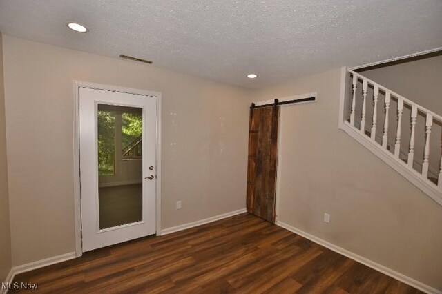9146 Hillside Dr NE, Mineral City, OH 44656 - photo 22