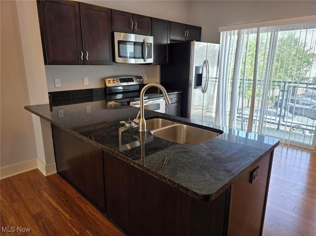 7308 Marina Ct, Cleveland, OH 44102 - photo 4