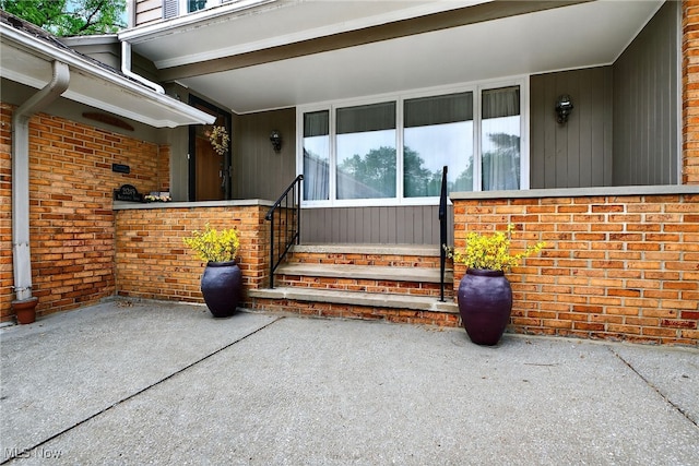 21349 Shelburne, Shaker Heights, OH 44122 - doorway to property with brick siding