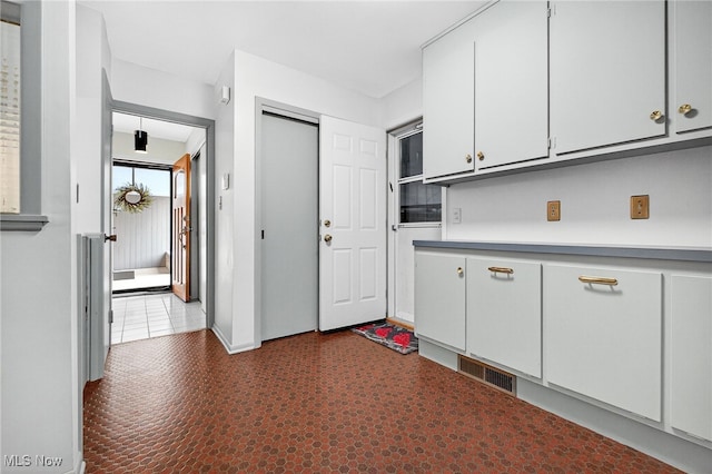 21349 Shelburne, Shaker Heights, OH 44122 - kitchen with light countertops and white cabinetry