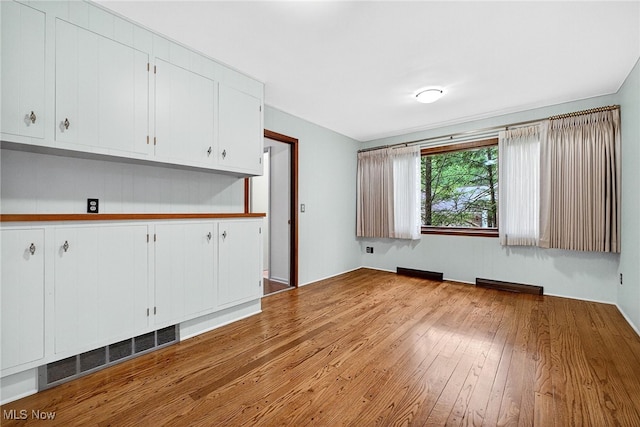 21349 Shelburne, Shaker Heights, OH 44122 - unfurnished room featuring hardwood / wood-style floors