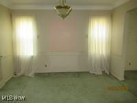 3526 Radcliffe Rd, Cleveland Heights, OH 44121 - view of unfurnished dining area